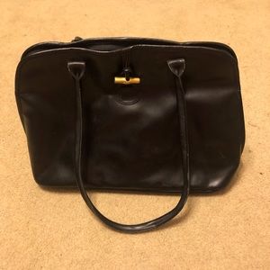 Black Leather Purse. Longchamp